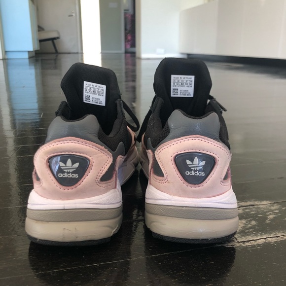 ✨HARD TO FIND✨ Adidas FALCONS - Picture 8 of 8